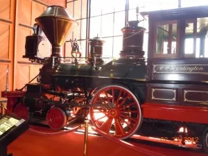 cp huntington locomotive