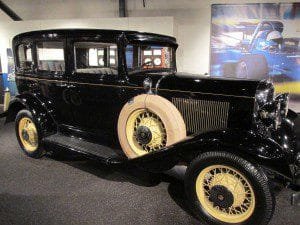 1930 Oldsmobile Deluxe Sedan