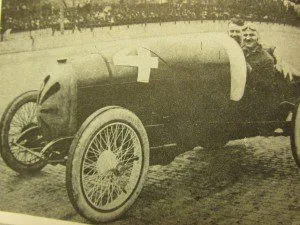 early 1900's race car