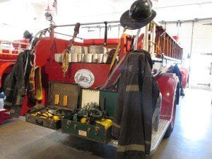 mack fire pumper truck