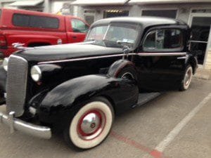 1937 cadillac fleetwood