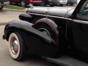 cadillac limousine 1930's