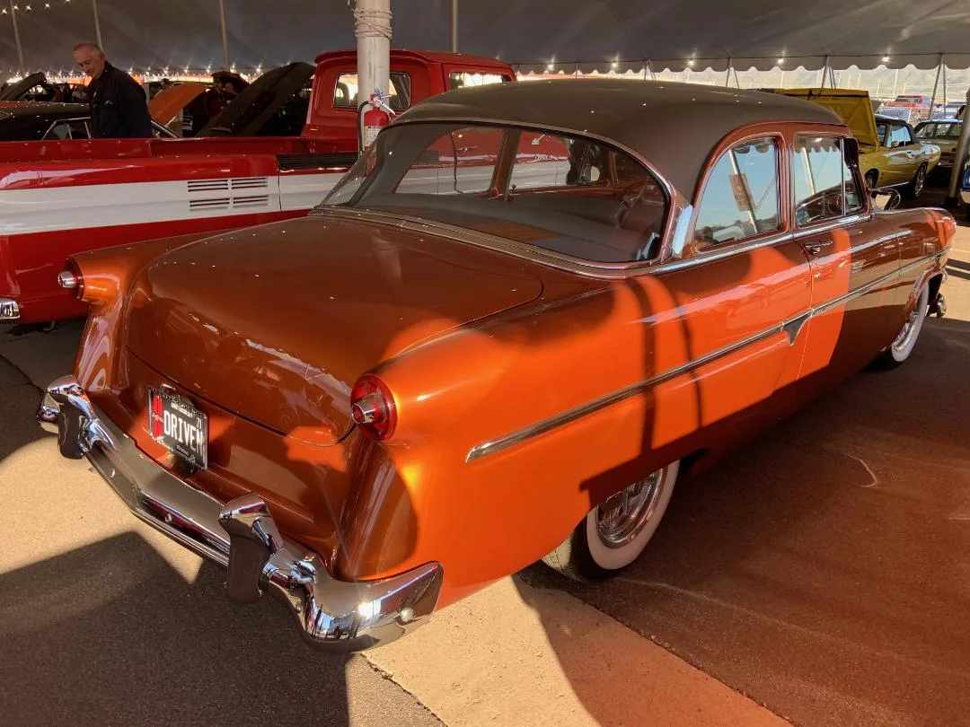 1954 ford crestline