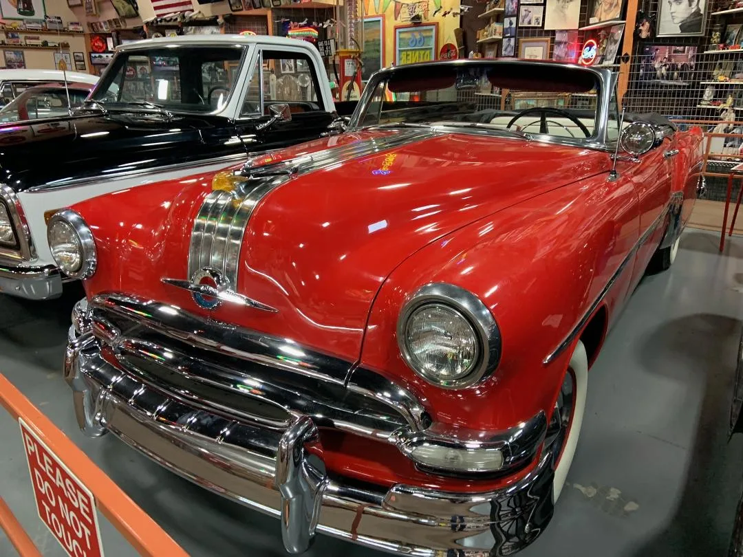 classic pontiacs